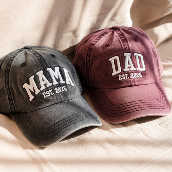 Personalized Mama Dad Est 2026 Matching Hat, Embroidered Couple Cap Set, New Parents Gift, Pregnancy Announcement Gift, Mom Dad Hat Set